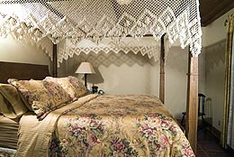 falling-star-bed-one-new.jpg