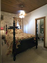 mainst-bed-207.jpg