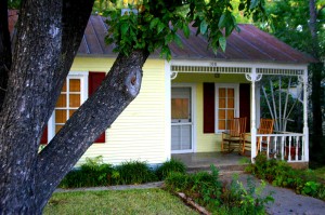 yellow-house-web1